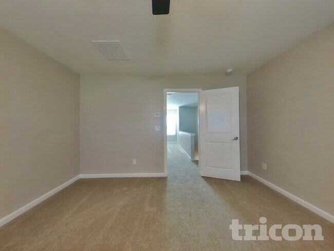 Photo - 3530 Ridge Hill Pkwy