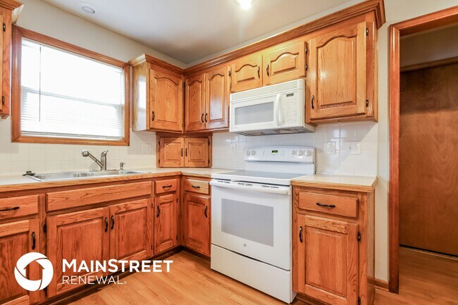 Photo - 801 Pine Crest Ave
