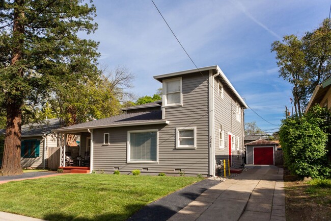 Photo - Charming Downtown 1-Bed Near Chico State – Utilities Included