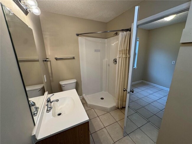 Photo - 4670 Rosewood Dr