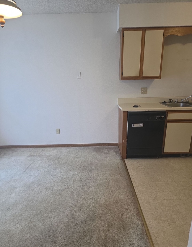 Photo - 3 Bed 2.5 Bath 2 Car Garage Split Duplex- Pets ok!