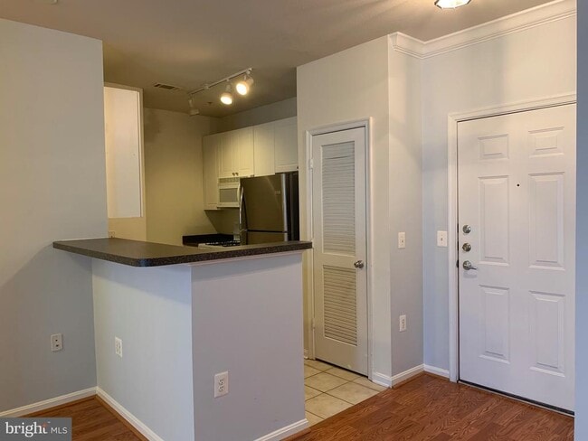 Photo - 2791 Centerboro Dr