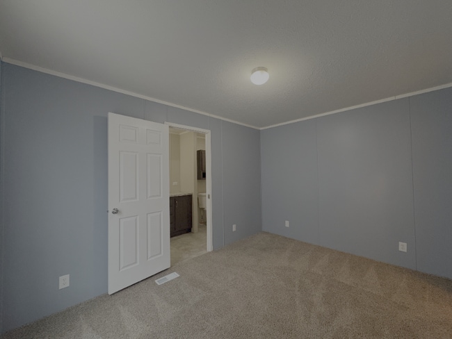 Photo - 27 W Manor St