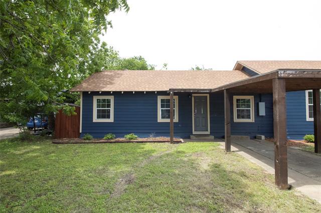 Photo - 200 Peters St Townhome