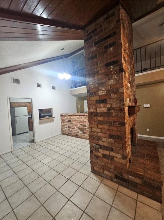Photo - 4011 Alshire Dr