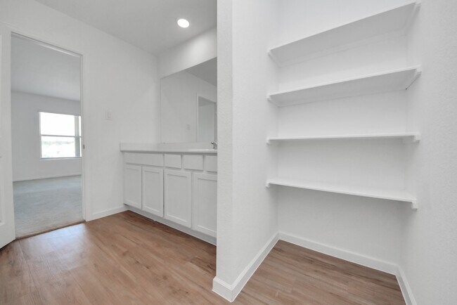 Photo - 19523 Manduca Dr