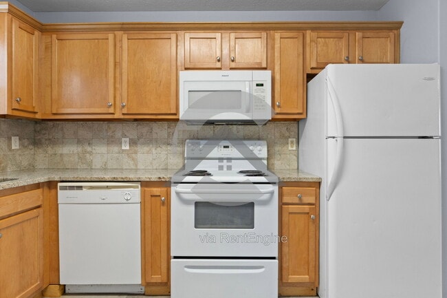 Photo - 2022 Erbach St