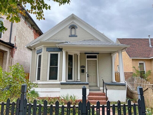 Building Photo - 1071 Lipan St Rental