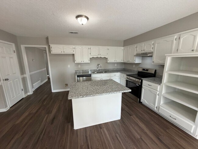 1535 Teal Wing Ln