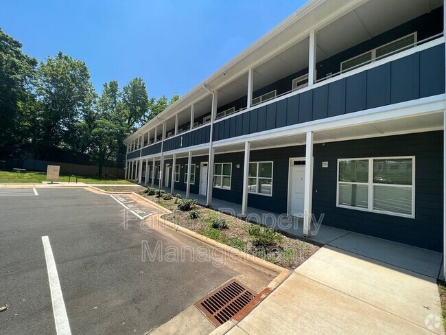 Building Photo - 518 Boone St Unit Apt. 102