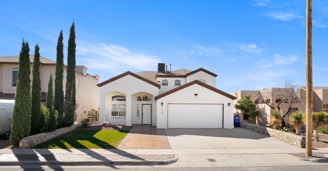 Photo - Stunning 4 bedroom, 2.5 bath home in West ...