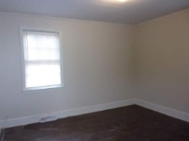 Photo - 517 S Jones Ave