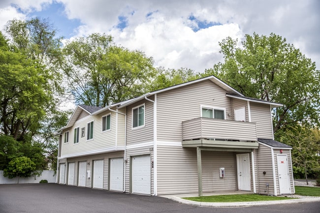 Photo - Bentley Apartments