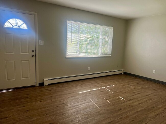 Photo - 2Bedroom 1Bathroom Top Floor Corner Unit in Westminster Unit 7115
