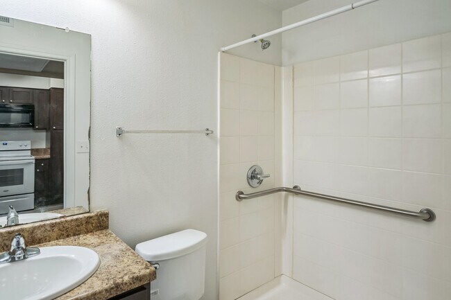 Photo - Summit at Pine Lake