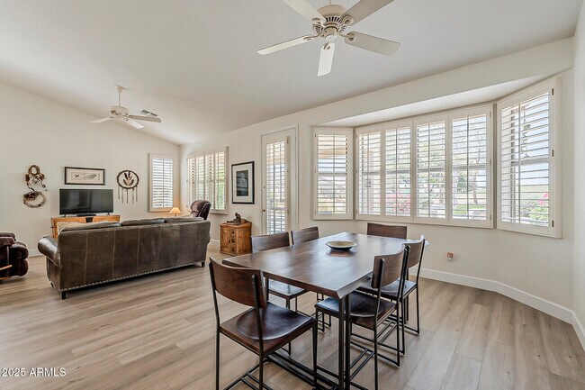 Photo - 18048 W Fairway Dr