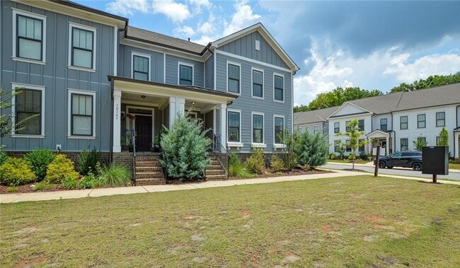 Photo - Charming 3BR/2.5BA Townhome located in Cab...