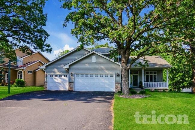Building Photo - 1259 Irvine Dr