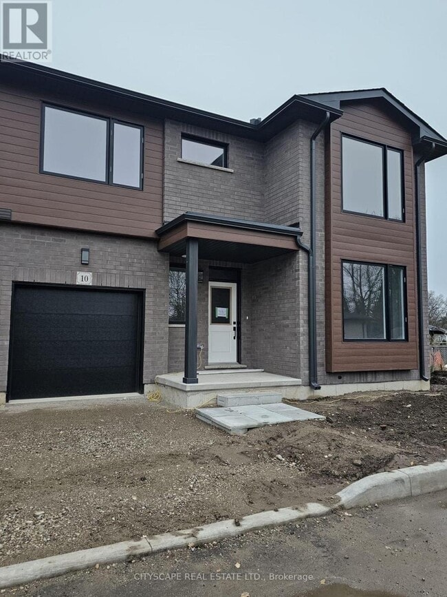 Photo - 264 Blair Rd