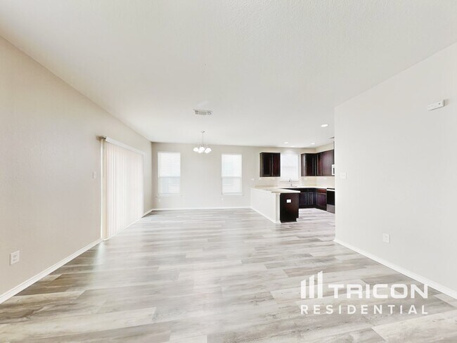 Photo - 4538 Wrangler Run