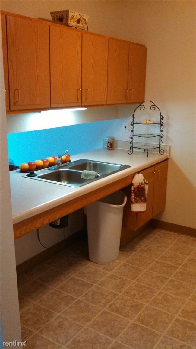 oct 2013 051 - Carriage Towne Place I