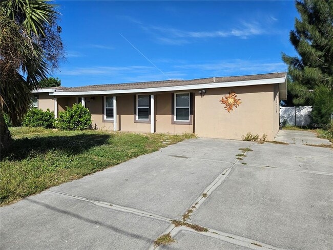 Building Photo - 21838 Edgewater Dr Rental