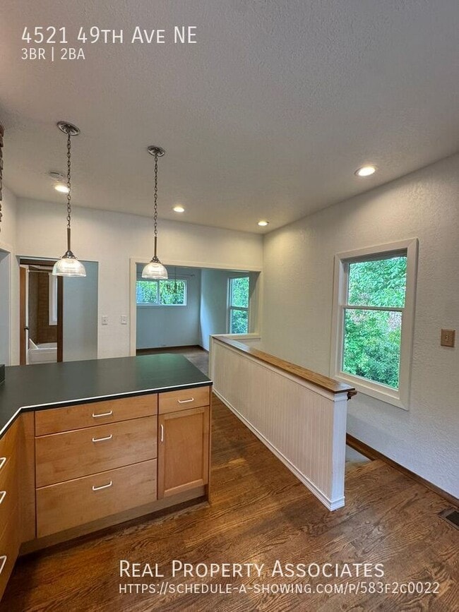 Photo - 4521 49th Ave NE