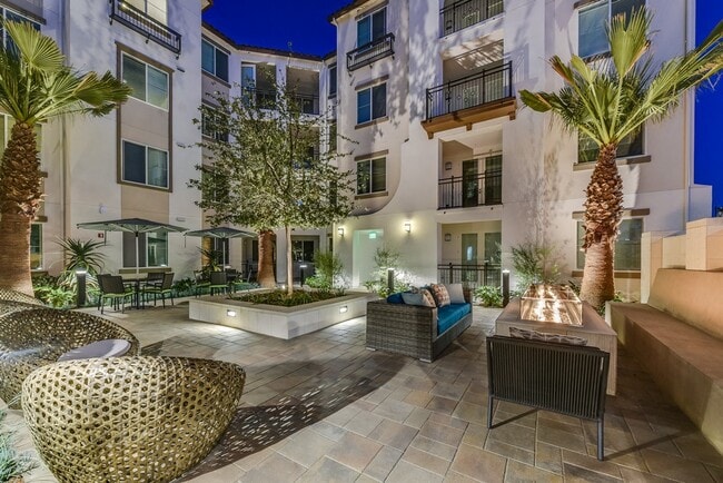 Outdoor Lounge - Sola at Pacific Highlands Ranch