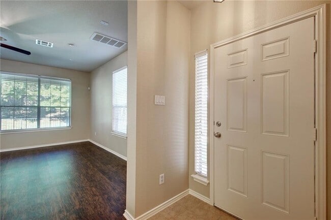 Photo - 1310 W Parmer Ln Unit 24B