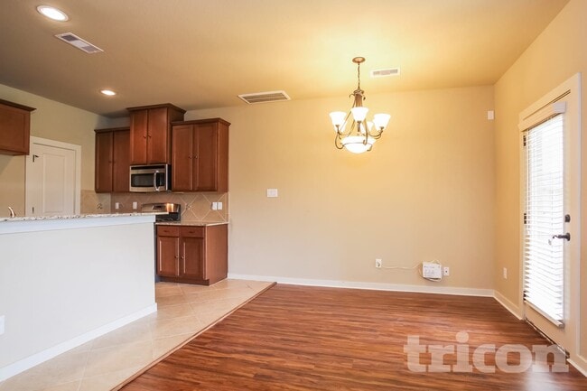 Photo - 1819 Jara Court
