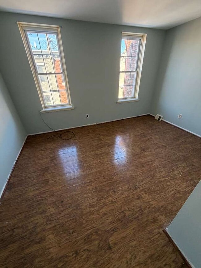 Photo - 1918 Bonitz St