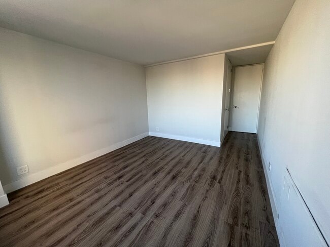 Photo - 2 E Oak St Unit 2002