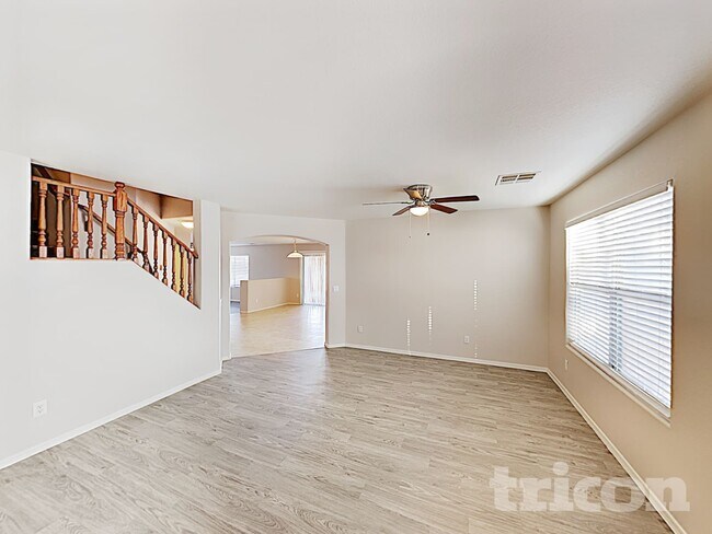 Photo - 45654 W Meadows Ln