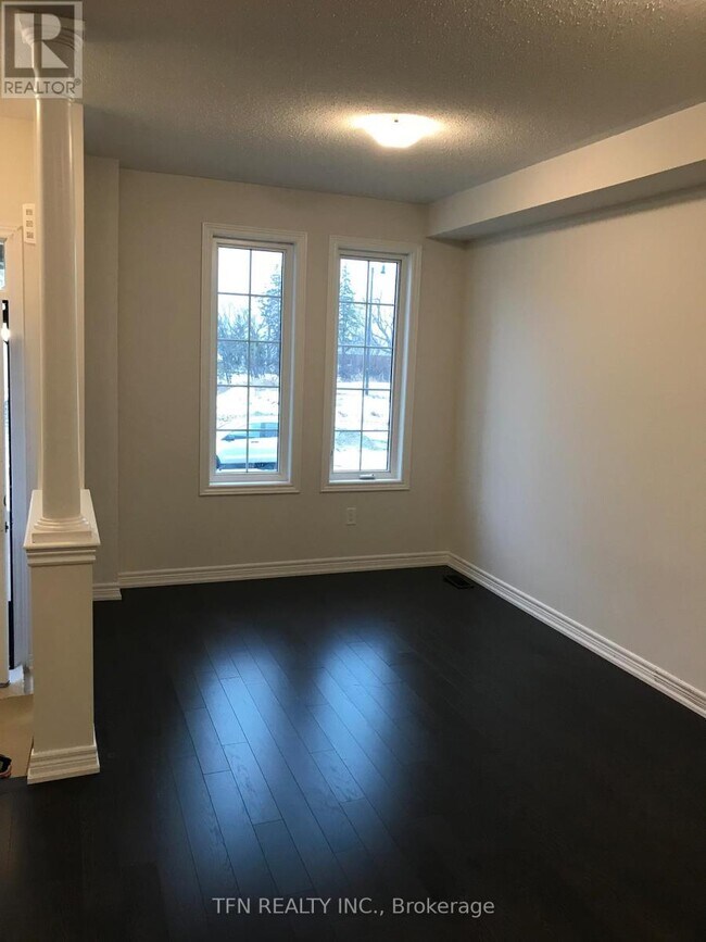 Photo - 32 Spokanne St