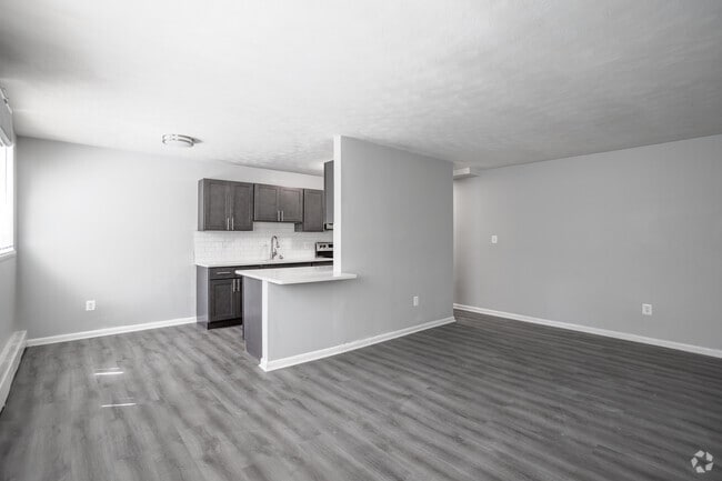 2BR, 1BA