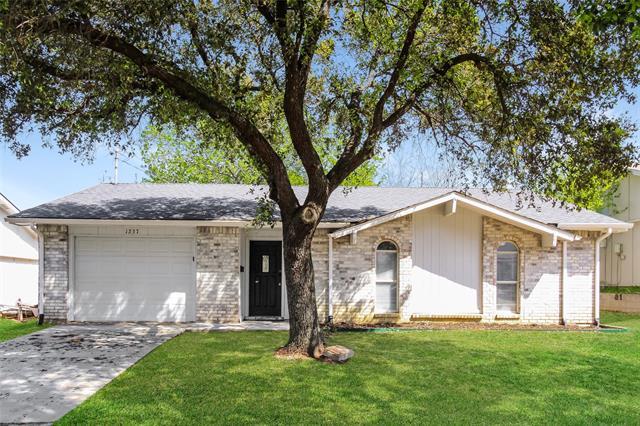 Photo - 1237 Hillwood Dr Casa