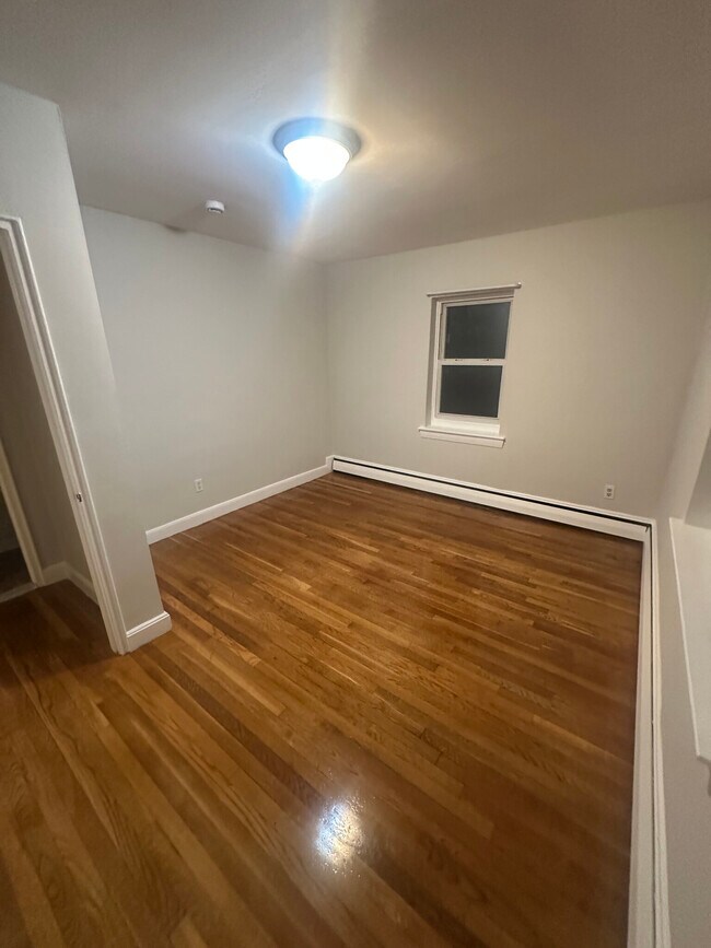 Photo - 63 Selkirk Rd Unit 7