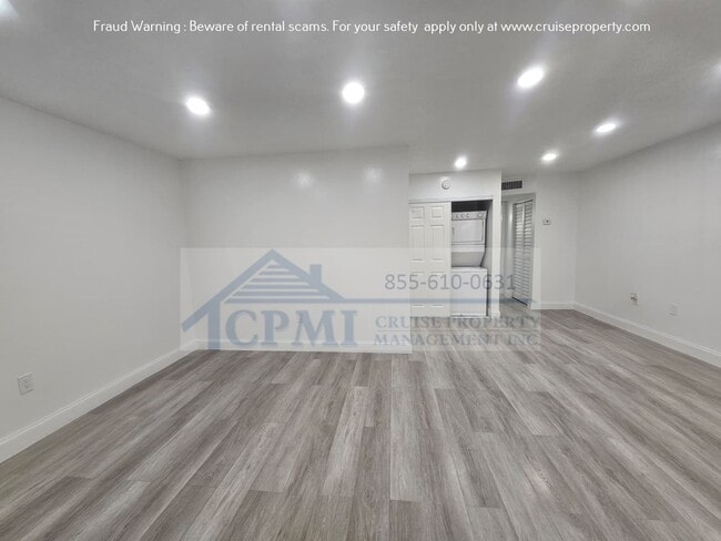 Casa Linda Apartments-3300 S Dixie Hwy