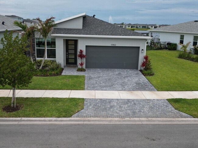 Photo - 13462 SW Bally Dr