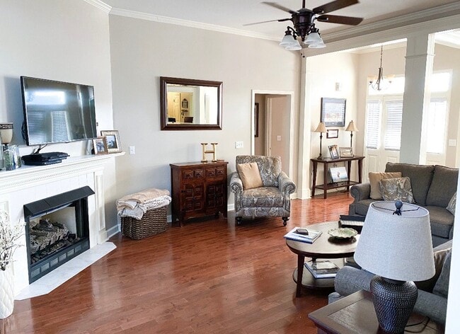 Photo - 9 Willow Tree Ct