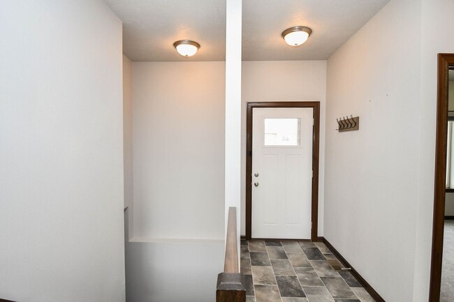 Photo - 7301 E Corinth St