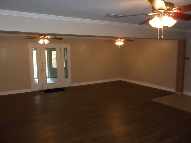 Photo - 3 BEDROOM, BELTON ISD