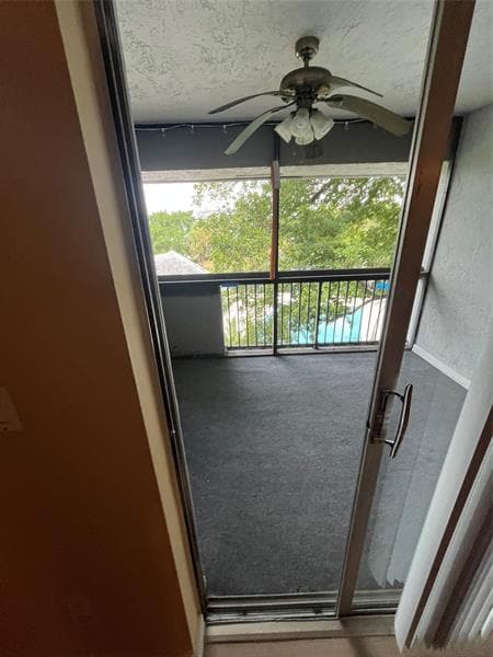 Photo - 711 N Pine Island Rd Unidad 417