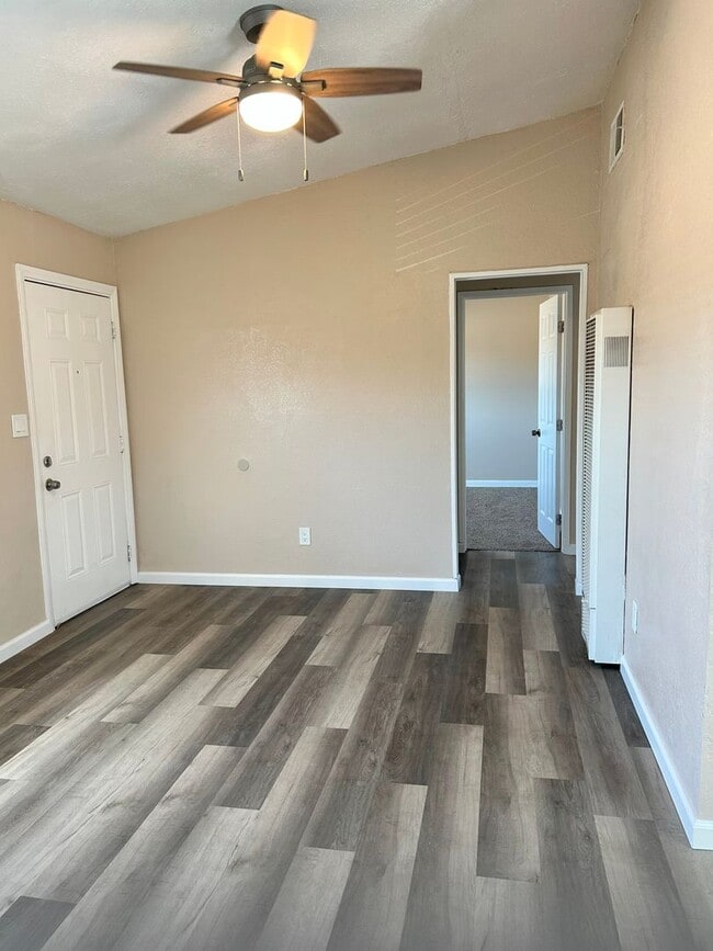 Photo - Please contact VAUGHN REALTY to set up an ...