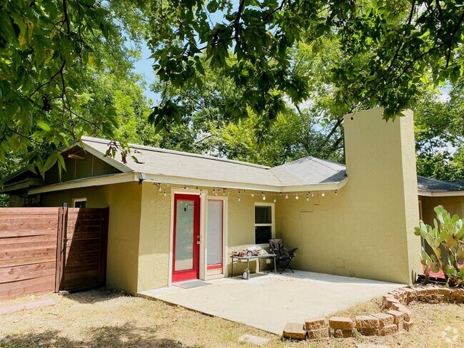 Building Photo - 3711 Vineland Dr Rental