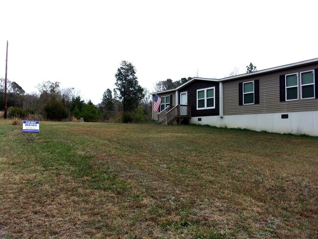 Building Photo - 811 Sitton Rd