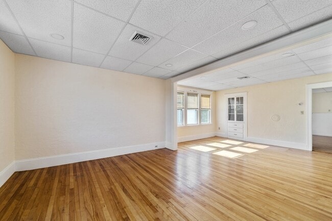 141 Cambridge St Unit 1