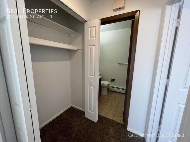 Photo - 207 Water St Unit 1