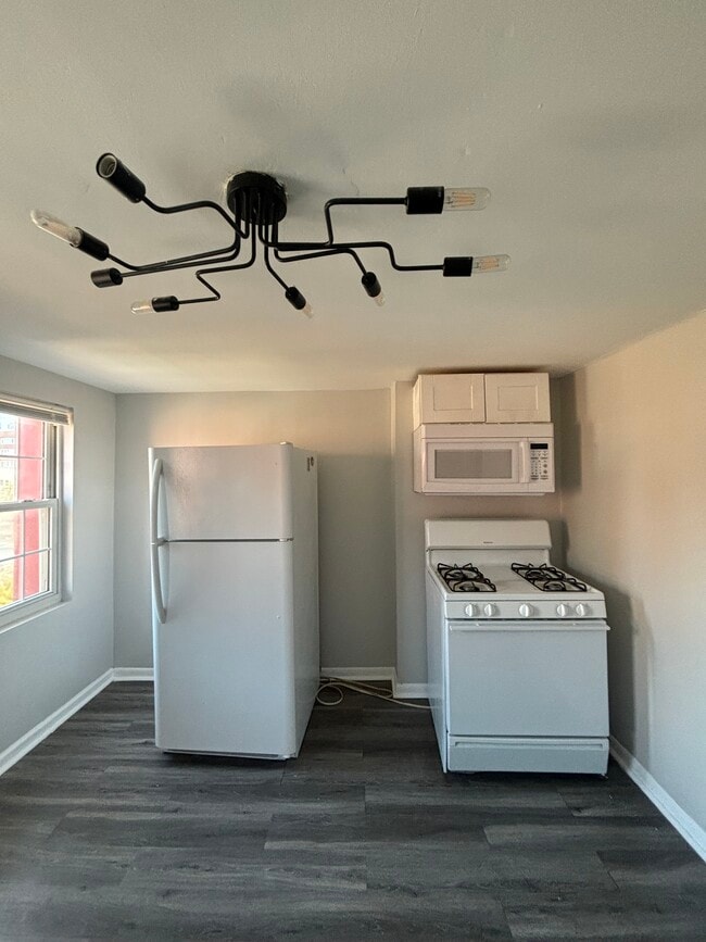 Photo - 5 Elm St Unit 3