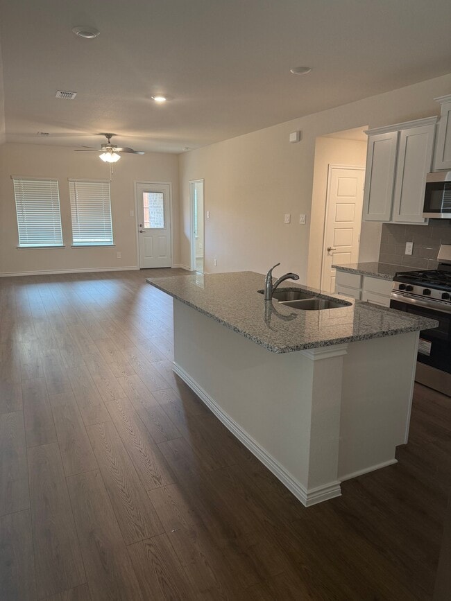 Photo - 10325 Baron Dr